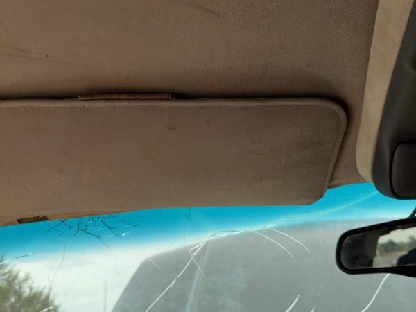 1988-1999 Chevy Silverado 1500 Driver Left Sun Visor Oem Gray — photo 1