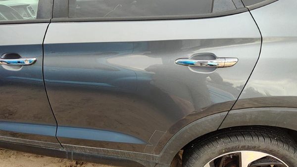 2016 Hyundai Tucson Rear Door LH Coliseum Grey Z56 — photo 5