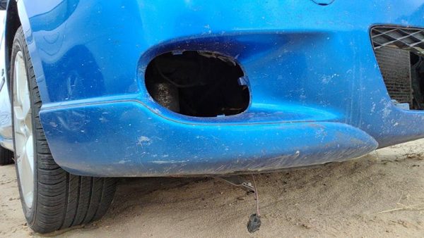 2005 Mazda 3 Misc. Body Part Rh Bumper Spoiler — photo 5