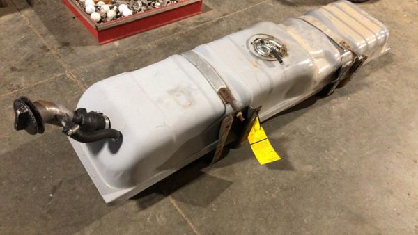 1982-1988 chevy K30 Fuel Tank 20 Gallon Been Replaced — photo 1