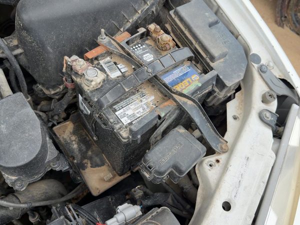 98-17 Toyota Camry Complete Battery Box Mount Tray With Hold Down Oem Us Built — photo 2