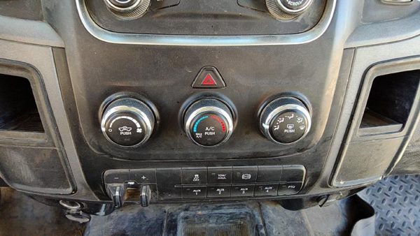13-18 Dodge Ram 4500 Temperature Control Module In Dash Heater Ac Head Unit Oem — photo 5