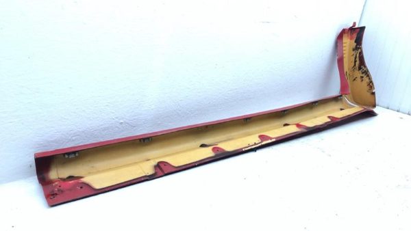 90-96 Grand Prix Driver Left Lower Rocker Panel Moulding Side Skirt 2 Door Red — photo 10