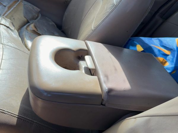 1997-2000 Ford F150 Center Console Assembly Oem Arm Rest Fold Down Tan Ex — photo 3
