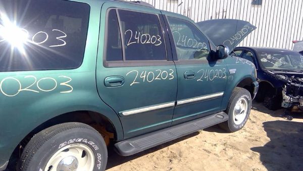 1999 Ford Expedition — vehicle photo 12