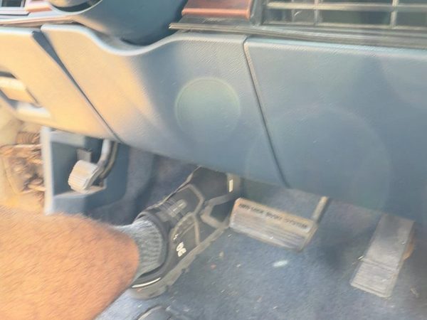 92-93 Olds Eighty Eight Lower Dash Under Column Knee Bolster Trim Panel Oem Blue — photo 3
