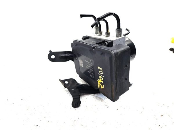 2011 Honda Insight Complete Anti Lock Brake Pump Unit Oem Abs Module 57110Tm8307 — photo 18