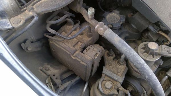 2011 Honda Insight Complete Anti Lock Brake Pump Unit Oem Abs Module 57110Tm8307 — photo 1