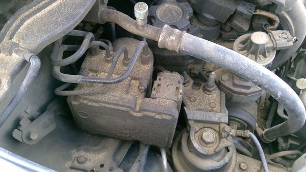 2011 Honda Insight Complete Anti Lock Brake Pump Unit Oem Abs Module 57110Tm8307 — photo 2