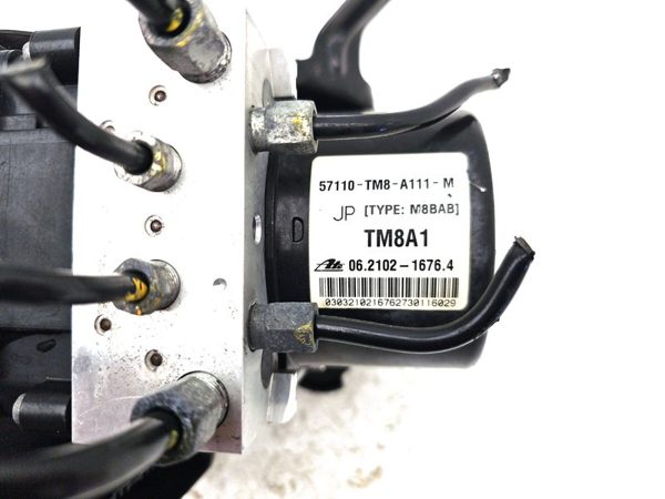 2011 Honda Insight Complete Anti Lock Brake Pump Unit Oem Abs Module 57110Tm8307 — photo 16