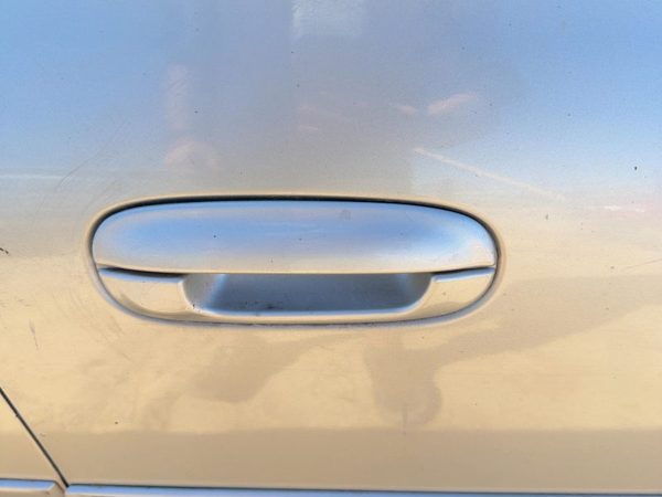 2005 Cadillac Deville Outside Door Handle RH Platinum 67U — photo 2