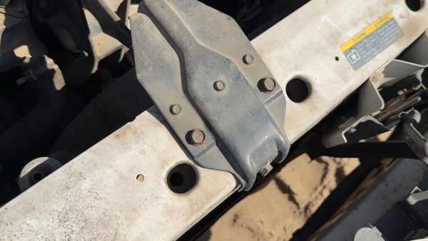 97-05 Century Pair Of Upper Radiator Support Motor Mounts With Brackets Oem — photo 4