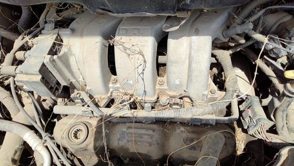 94-00 Town & Country Complete Fuel Rail With Injectors Set Loaded Oem 3.8L — photo 3