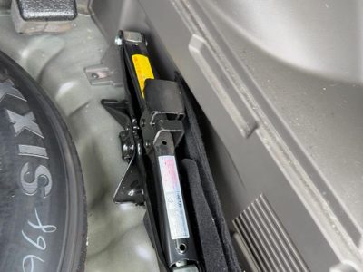 2011-2016 Kia Sportage Jack Tool Kit Set Assembly Spare Oem 91101F200