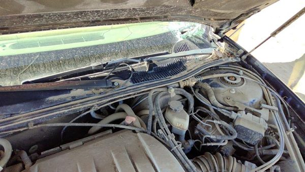 1998-2002 Oldsmobile Intrigue Windshield Wiper Cowl Vent Trim Panel Oem Cover — photo 5