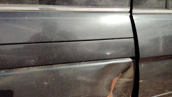 05-10 Odyssey Passenger Right Sliding Door Roller Moulding On Quarter Panel Blue — photo 2