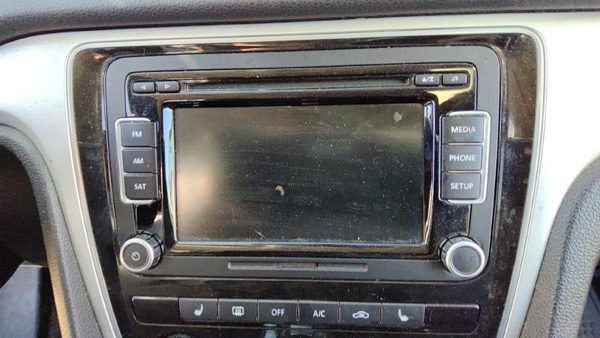 2012-2015 Vw Passat Stock Radio Oem Factory Stereo Cd Player 1K0035164e — photo 4