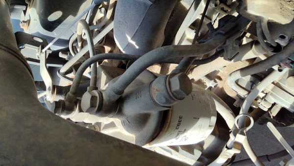 92-98 Isuzu Npr Engine Oil Filter Housing Oem 4Bd2 3.9L — photo 5