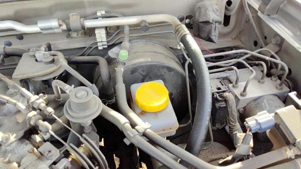 2003-2004 Nissan Xterra Power Brake Booster With Master Cylinder Pair Set Oem — photo 1