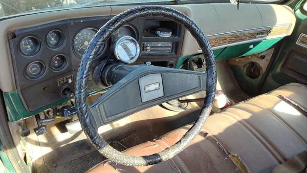 1976 GMC Jimmy Steering Wheel — photo 1