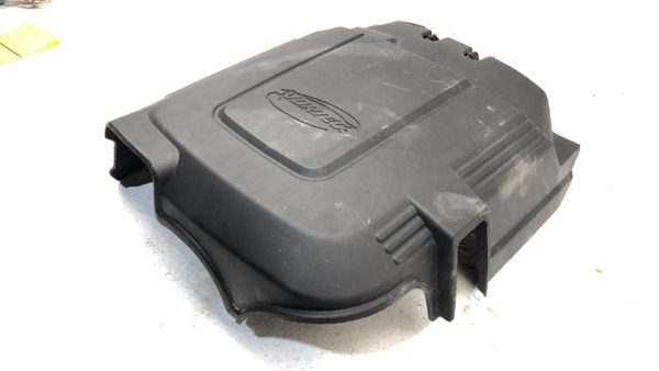 10-14 Tahoe Engine Cover Top Plastic Shield OEM 5.3L 12625893 WITH MOUNT BRACKET — photo 4