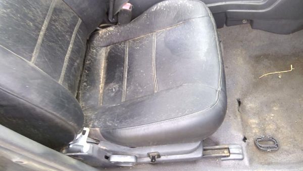 1991 Mitsubishi Galant Seat Track VR-4 Pair Of Front Seast OEM Black Leather — photo 2
