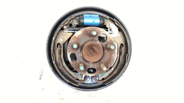 2003-2005 Chevy Cavalier Driver Left Rear Brake Backing Plate Assembly Oem — photo 4