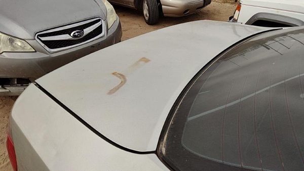 2005 Toyota Camry Trunk/decklid/hatch/tailgate 1C8 Lunar Mist Metallic Hail — photo 4
