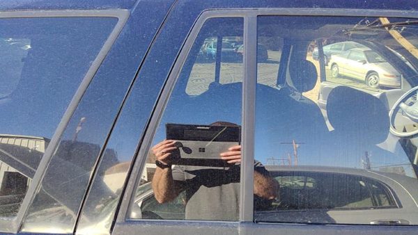02-09 Trail Blazer Passenger Right Rear Vent Window Back Door Glass With Frame — photo 3