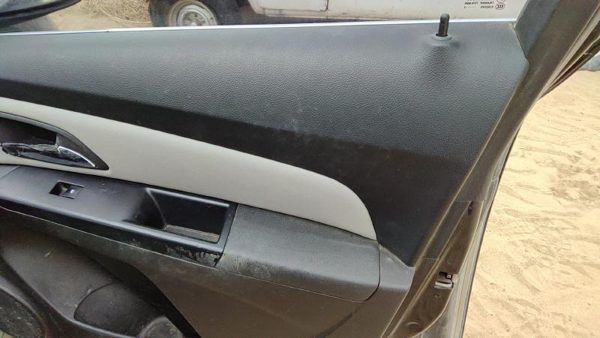 2011 RH Passenger Right Front Door Trim Panel With Switches Black Afb — photo 2