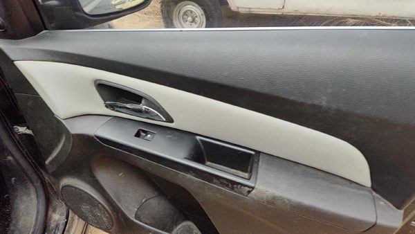 2011 RH Passenger Right Front Door Trim Panel With Switches Black Afb — photo 3