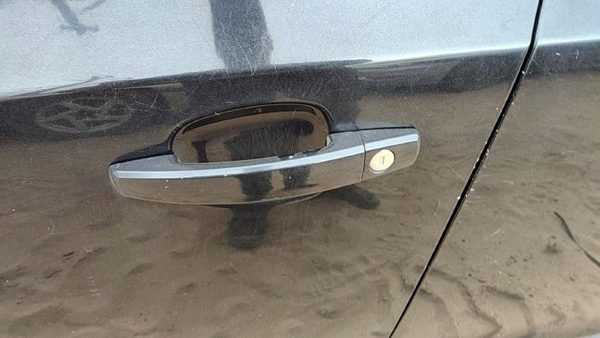 2011 LH Driver Left Front Outside Door Handle OEM Black Gar — photo 3