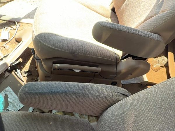 1993-1998 Mercury Villager Driver Left Front Arm Rest Side Seat Oem Tan — photo 2