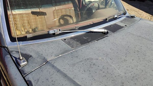 87-96 Ford F150 Windshield Wiper Cowl Vent Trim Panel Oem — photo 2