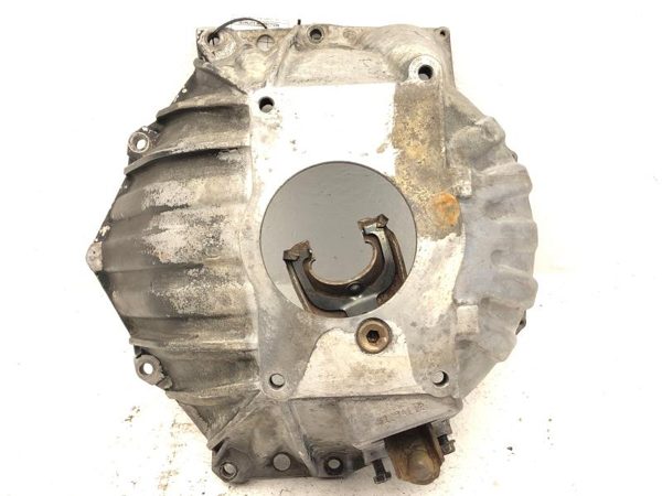 1984-1988 Chevy Corvette Bell Housing With Fork Oem Nash 4+3 5.7L Manual Trans — photo 2