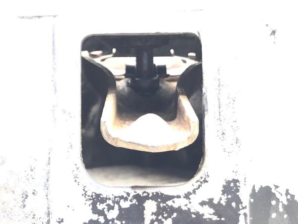 1984-1988 Chevy Corvette Bell Housing With Fork Oem Nash 4+3 5.7L Manual Trans — photo 17