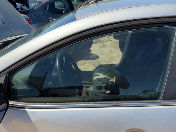2005-2010 Pontiac G6 Driver Left Front Side Window Door Glass Oem Sedan 22683747 — photo 2