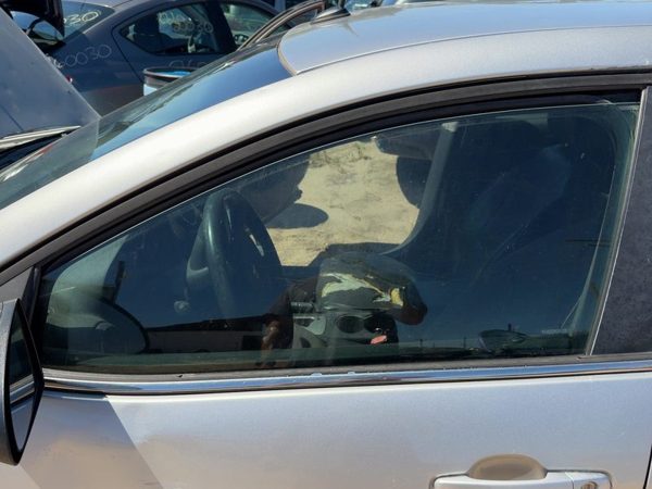 2005-2010 Pontiac G6 Driver Left Front Side Window Door Glass Oem Sedan 22683747 — photo 3