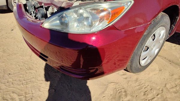 2002-2004 Toyota Camry Front Bumper Cover Assembly Oem Salsa Red 3Q3 52119Aa905 — photo 3