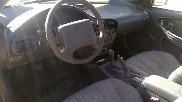 2002 Chevrolet Cavalier — vehicle photo 3