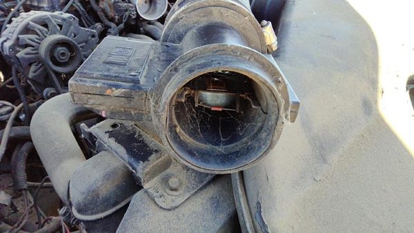 1989 Chevy Camaro Air Flow Meter 2.8L — photo 2