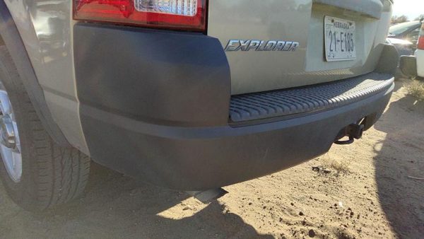 2002-2005 Ford Explorer Rear Bumper Cover Assembly Oem Back 1L2z17k835aba — photo 9