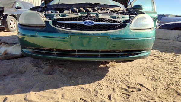 2000-2003 Ford Taurus Front Bumper Cover Assembly Oem Su Tropic Green — photo 1