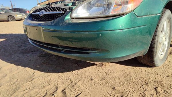 2000-2003 Ford Taurus Front Bumper Cover Assembly Oem Su Tropic Green — photo 2