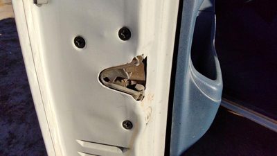 1992-1996 Ford F150 Driver Left Front Door Latch With Rods/cables Oem