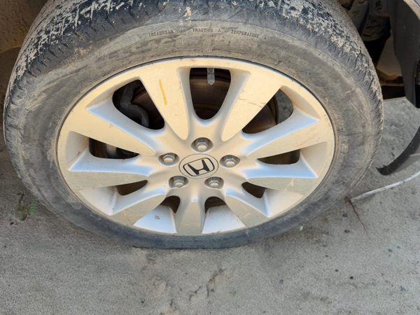 2005-2006 Honda Crv 16" Aluminum Wheel Oem Factory 7 Spoke Rim #1 16X6-1/2 — photo 4