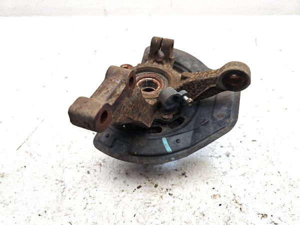 00-05 Saturn L200 L300 Driver Left Front Spindle Steering Knuckle With Wheel Hub — photo 7