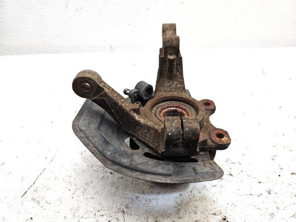 00-05 Saturn L200 L300 Driver Left Front Spindle Steering Knuckle With Wheel Hub — photo 5