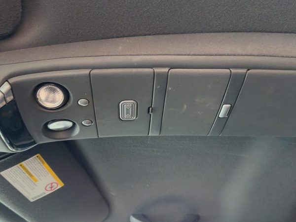 00-01 S10 Blazer Center Overhead Console Dome Light Map Lamp Cubby Graphite 12H — photo 3