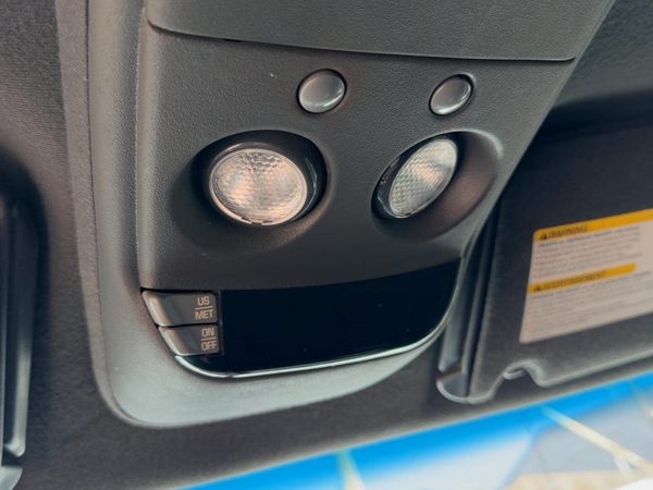 00-01 S10 Blazer Center Overhead Console Dome Light Map Lamp Cubby Graphite 12H — photo 4